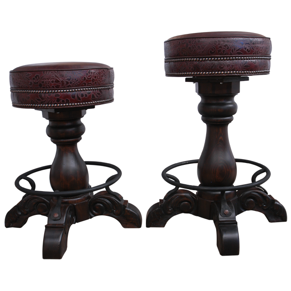 Two El Matador Bajo 3 bar stools in different heights showing customization options